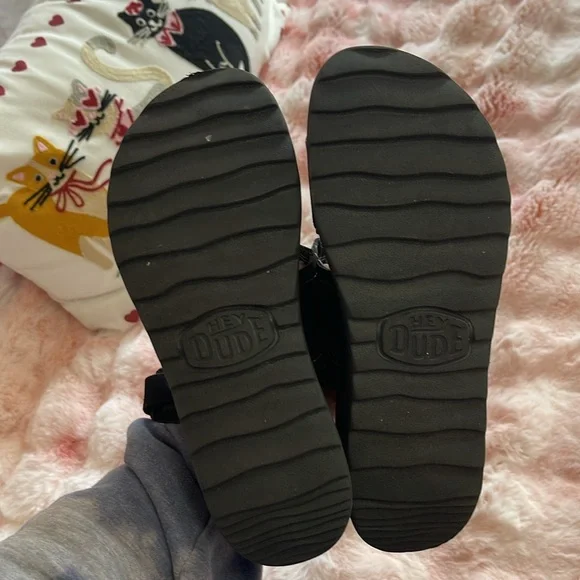 Hey Dude Delray Platform Sandal - Picture 4 of 5